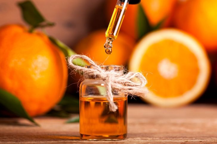 Orange essential oil what it is for, benefits and properties.