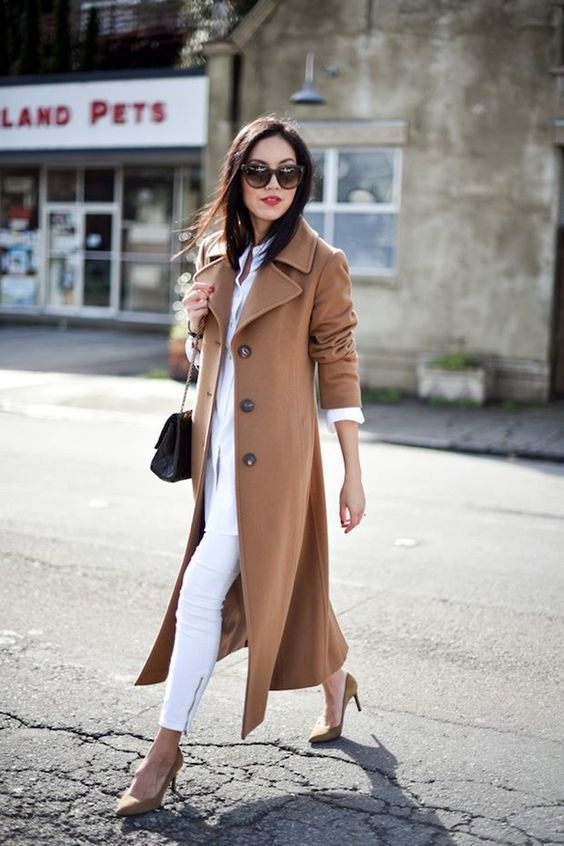 Wool coat to be a stylish woman