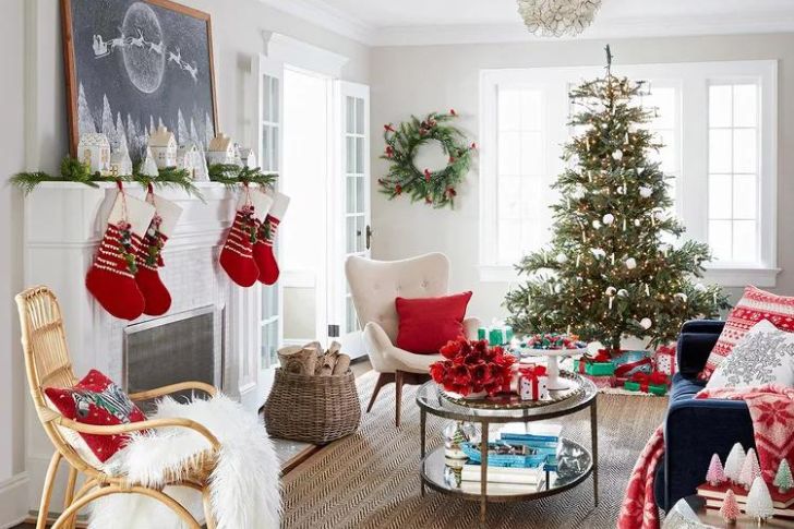 Christmas Decor with an Eclectic Twist.