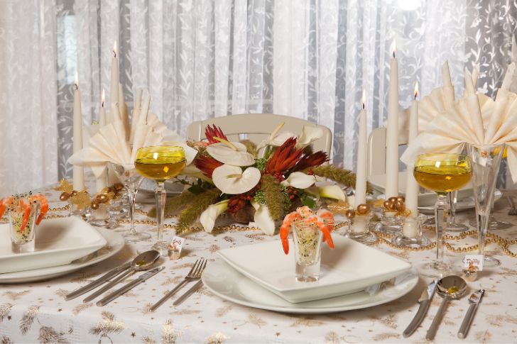 Elegant and Natural Thanksgiving Table Decor Ideas.