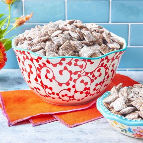 Quick and Easy Puppy Chow.