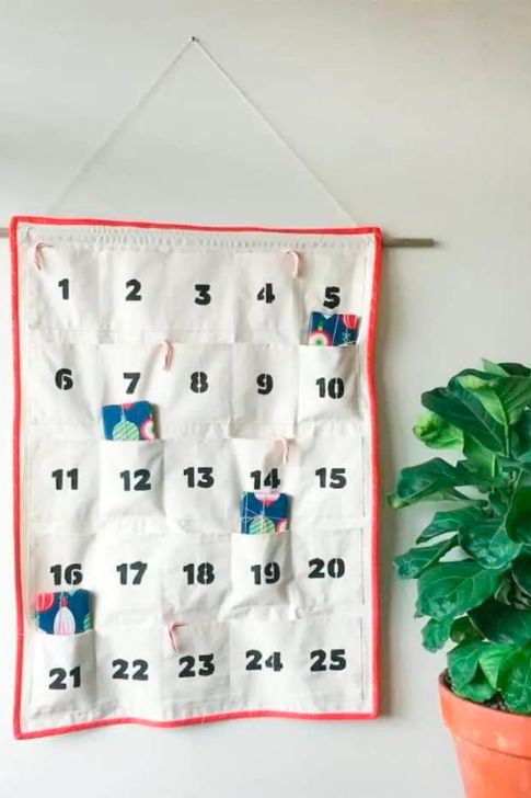 Easy to Sew Canvas Advent Calendar.