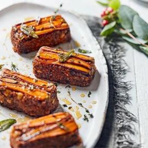 Mini Nut Roasts with Candied Carrots.