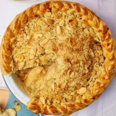 Apple & Almond Crumble Pie